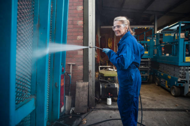 Why Choose Our Pressure Washing Services in Michigan